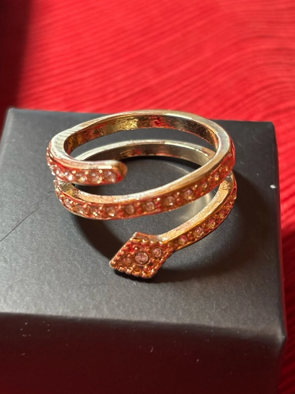 Avon-3 necklaces-2 rings-3 prs earrings; child’s earring-necklace set by Jacmel. - Picture 9 of 13